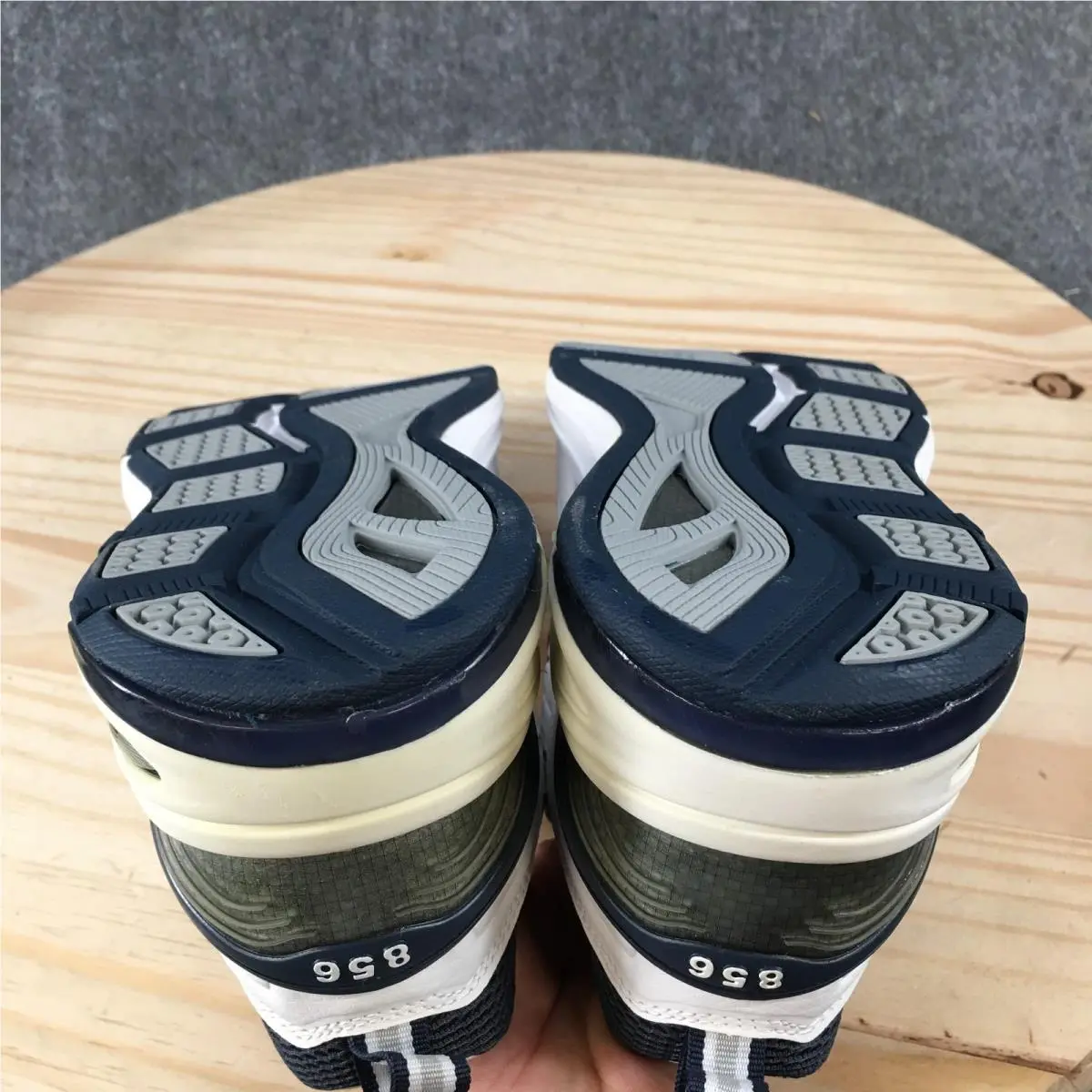 New Balance shoes - New Balance 856 - White 9