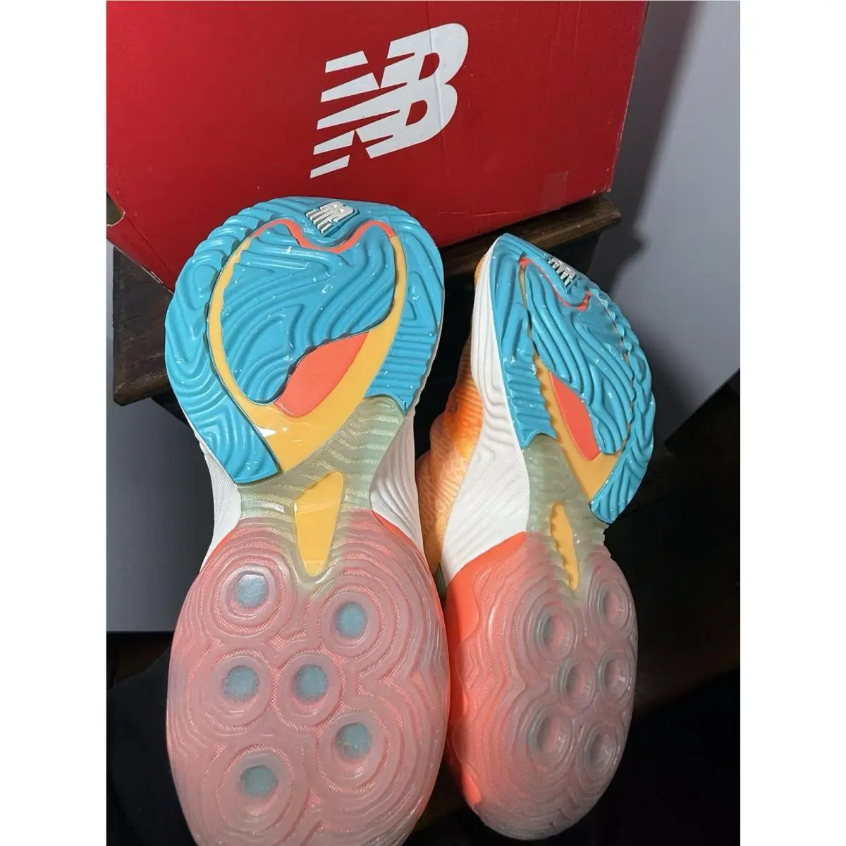 New Balance shoes - New Balance FuelCell Rebel - FuelCell Rebel - WRBLTAS1 - Multicolor 5