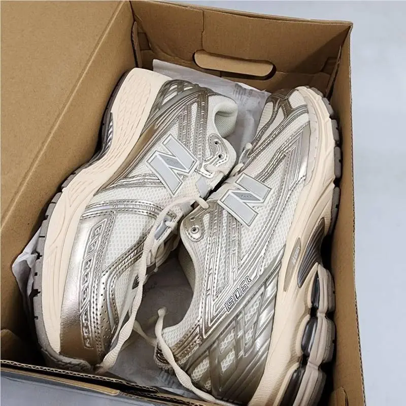 New Balance shoes - Arid Stone grey 3