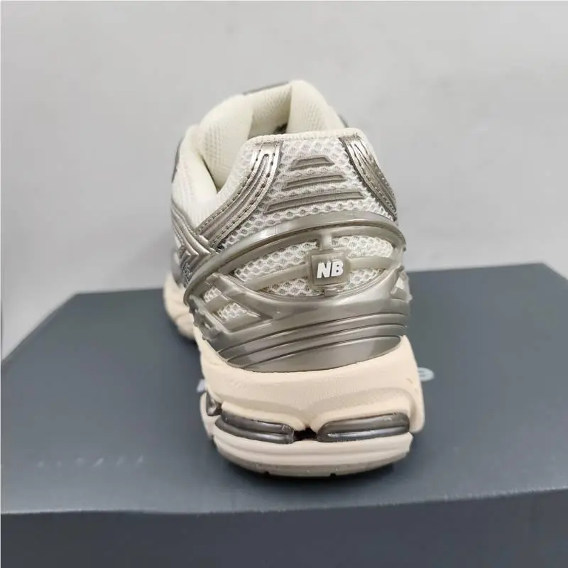 New Balance shoes - Arid Stone grey 12