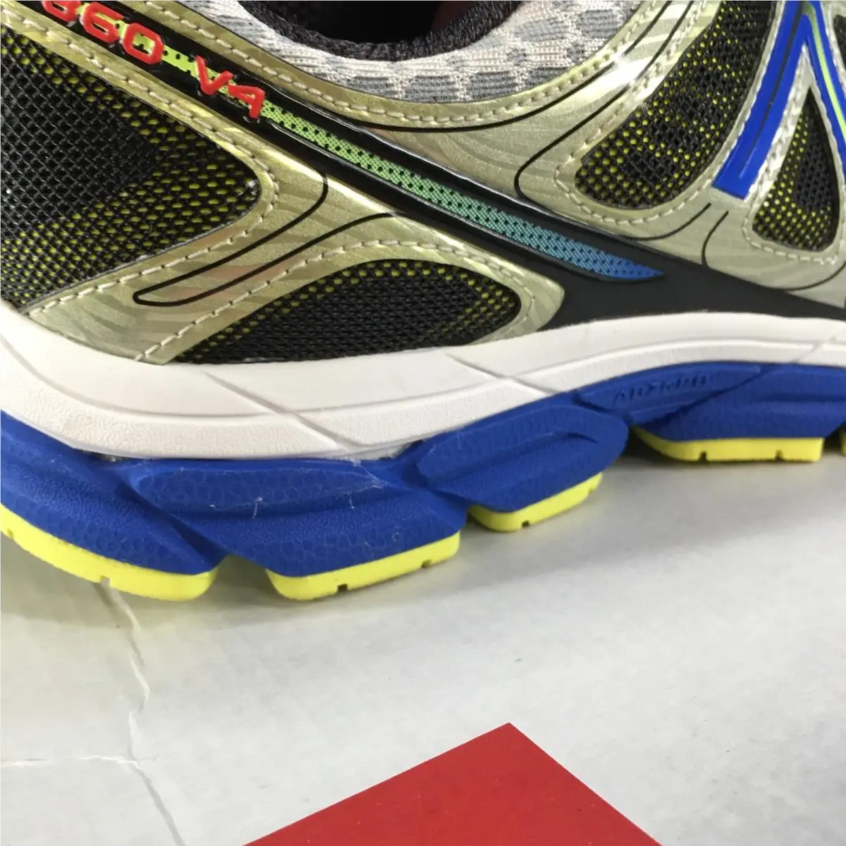 New Balance shoes - Silver 2