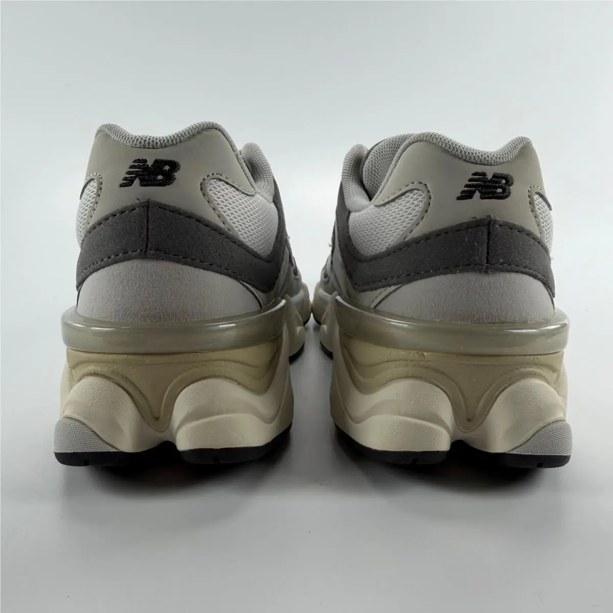New Balance shoes - New Balance 9060 - Gray 3