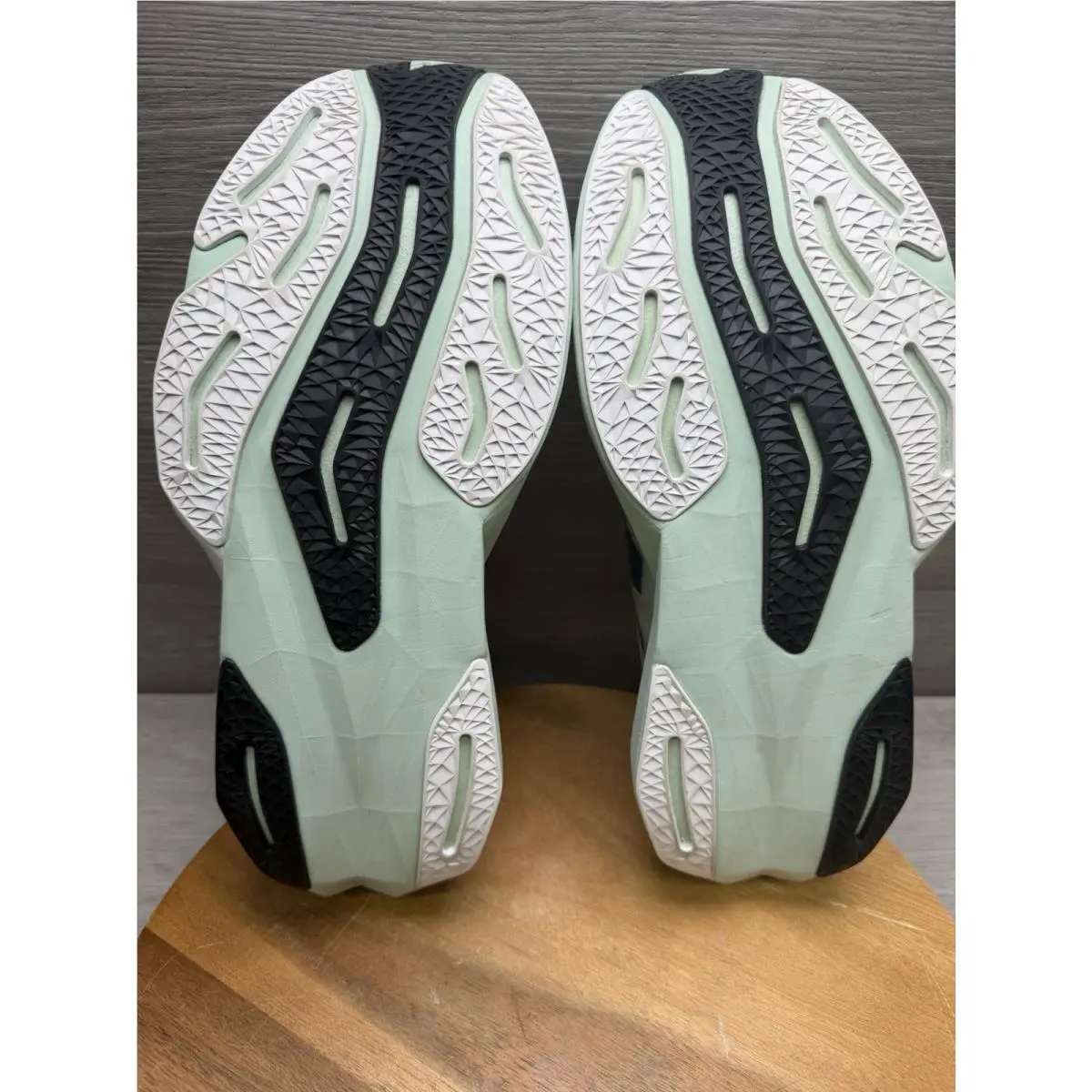 New Balance shoes - White 5