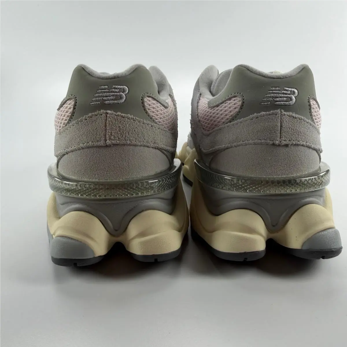 New Balance shoes - New Balance 9060 - Gray 3