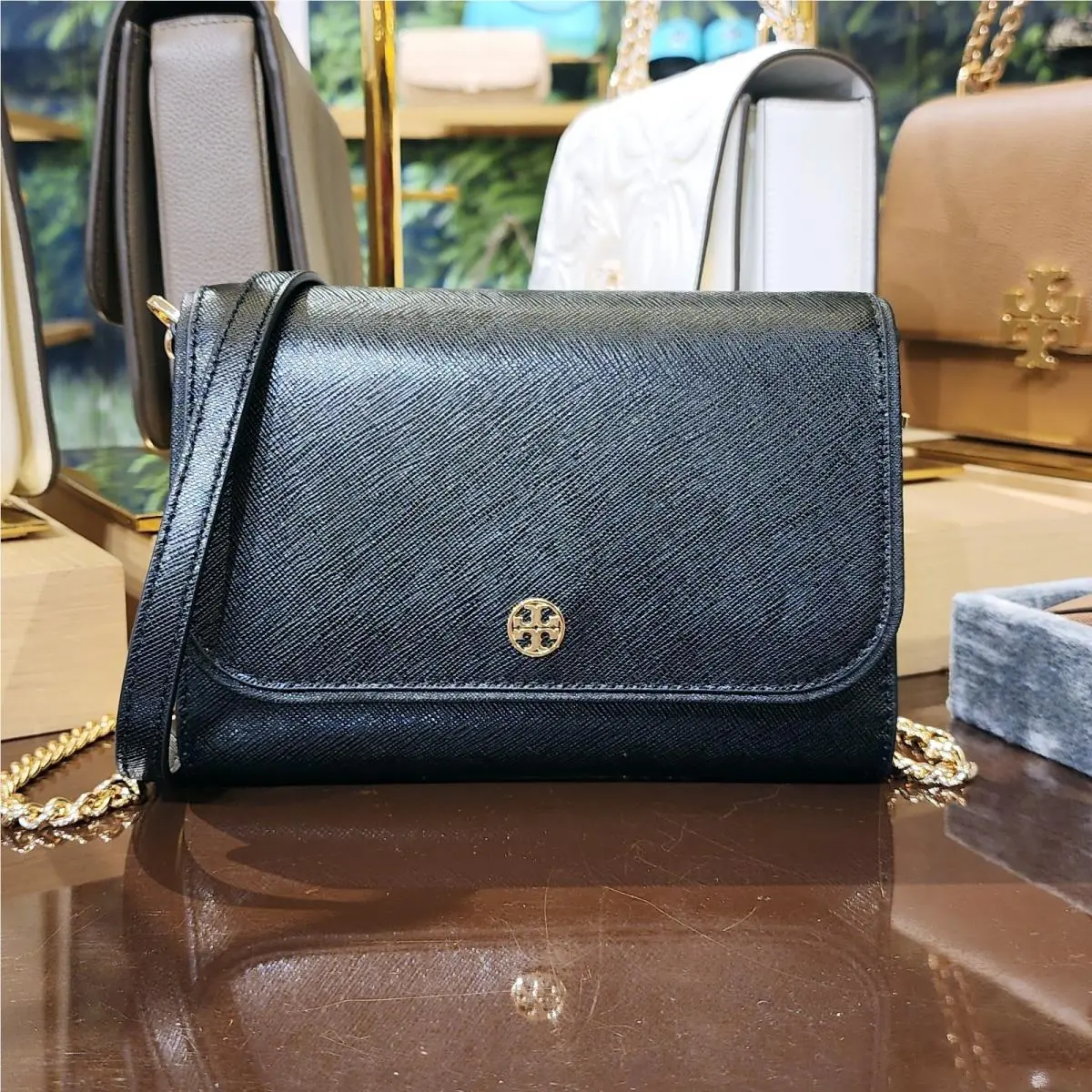 Tory Burch Coral Black Saffiano Chain Wallet Clutch Crossbody Purse Bag 182800