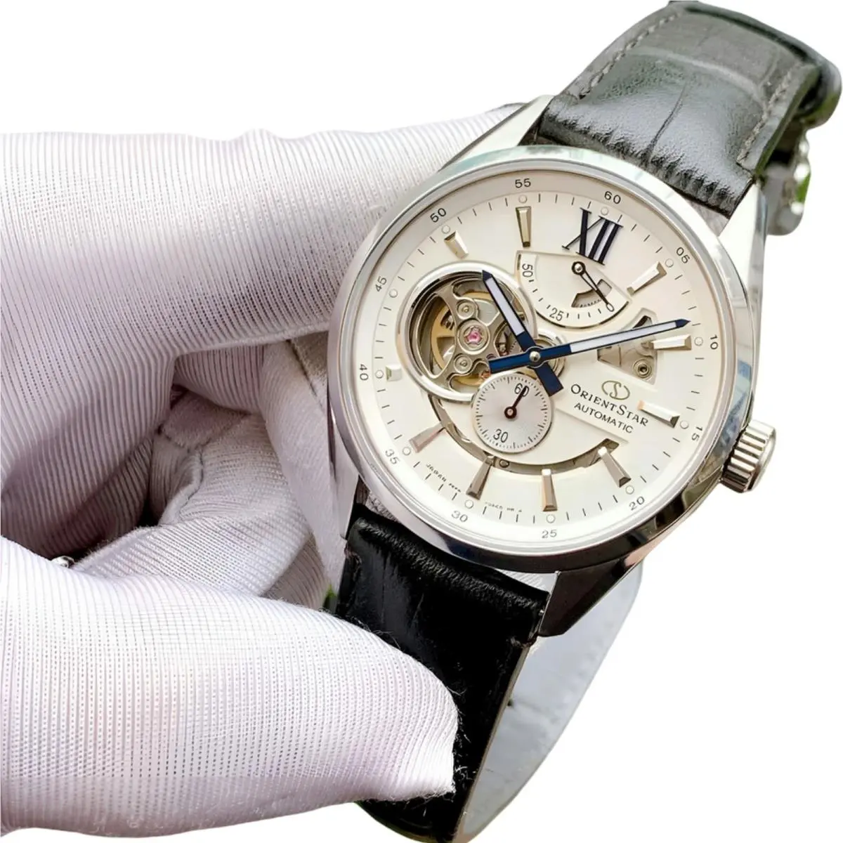 Orient Star Automatic Sapphire White Dial Men`s Watch Power Reserve RK-AV0007S
