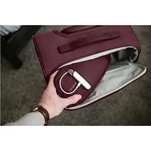 Samsonite Lineate Softside Expandable Luggage with Spinner Wheels - Cedar Green