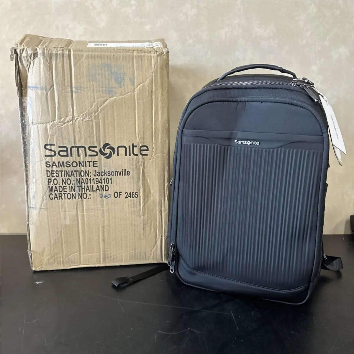 Samsonite Silhouette 18 Classic Laptop Backpack - Black 154631-1041