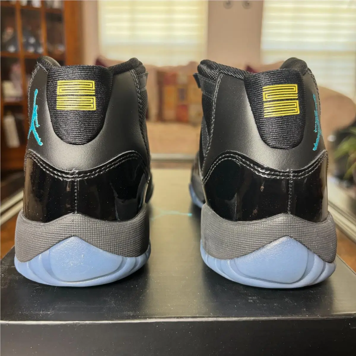 Nike shoes - Nike Air Jordan 11 Retro - 378038-047 - Black 4