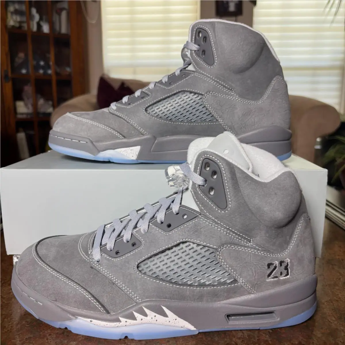 Nike shoes - Jordan 5 Retro - Retro - DD0587-002 - Grey 1