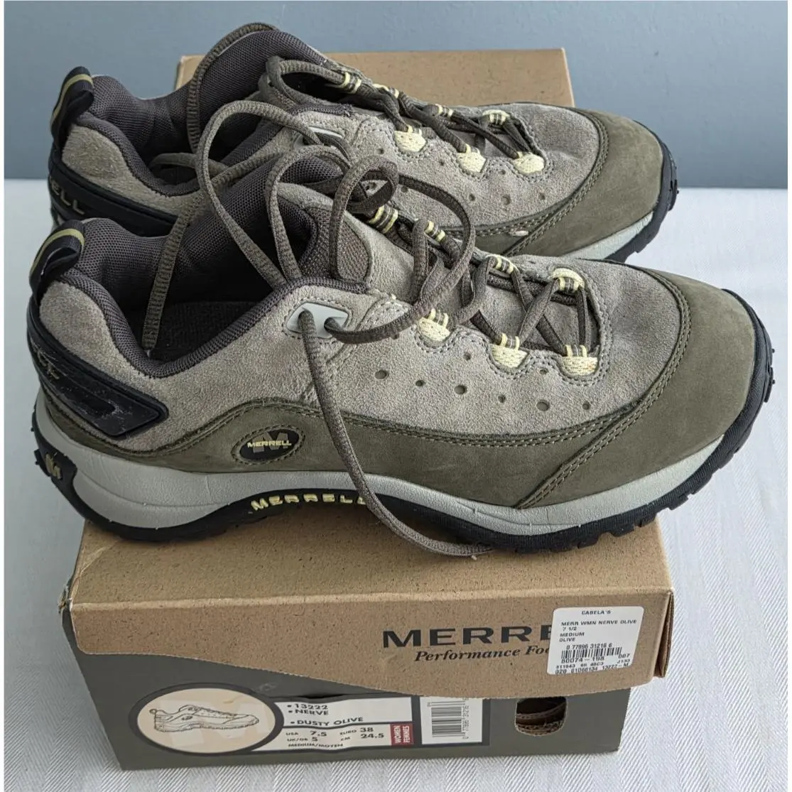 Merrell Nerve Women`s Size 7.5 Dusty Olive Low Top Hiking Performance Shoes