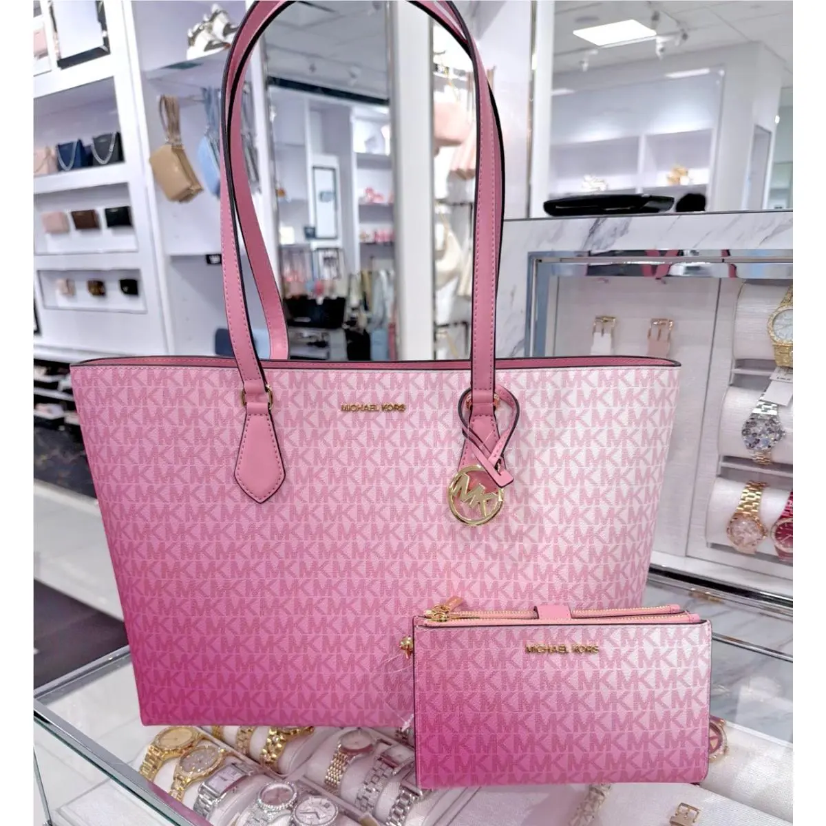 Michael Kors Sheila LG Tote Bag Carnation