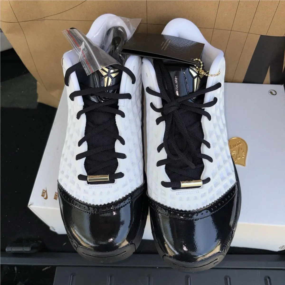 Nike shoes - Nike Kobe III Low Protro - IQ3916 100 - White / Metallic Gold-Black (UPC: 198959998230) 2
