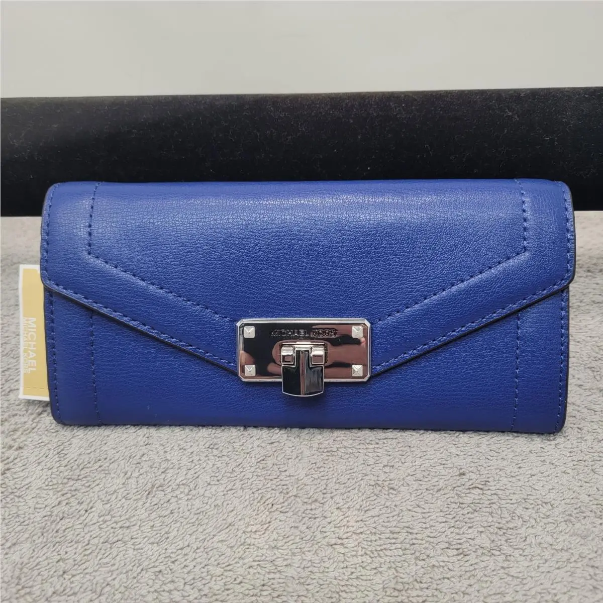 Michael Kors Kinsley Leather Carryall Wallet Navy Blue Silver Hardware
