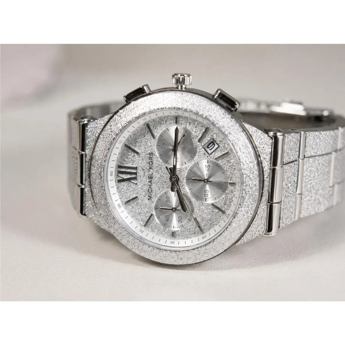 Michael Korswomen BILLIEMK755 Crystal Logo Watch Tags Box Book