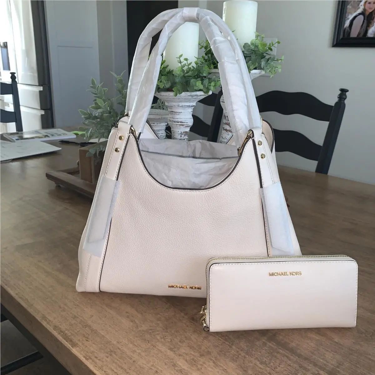 Michael Kors Purse and Wallet Set Arlo Light Cream Leather Shoulder Bag