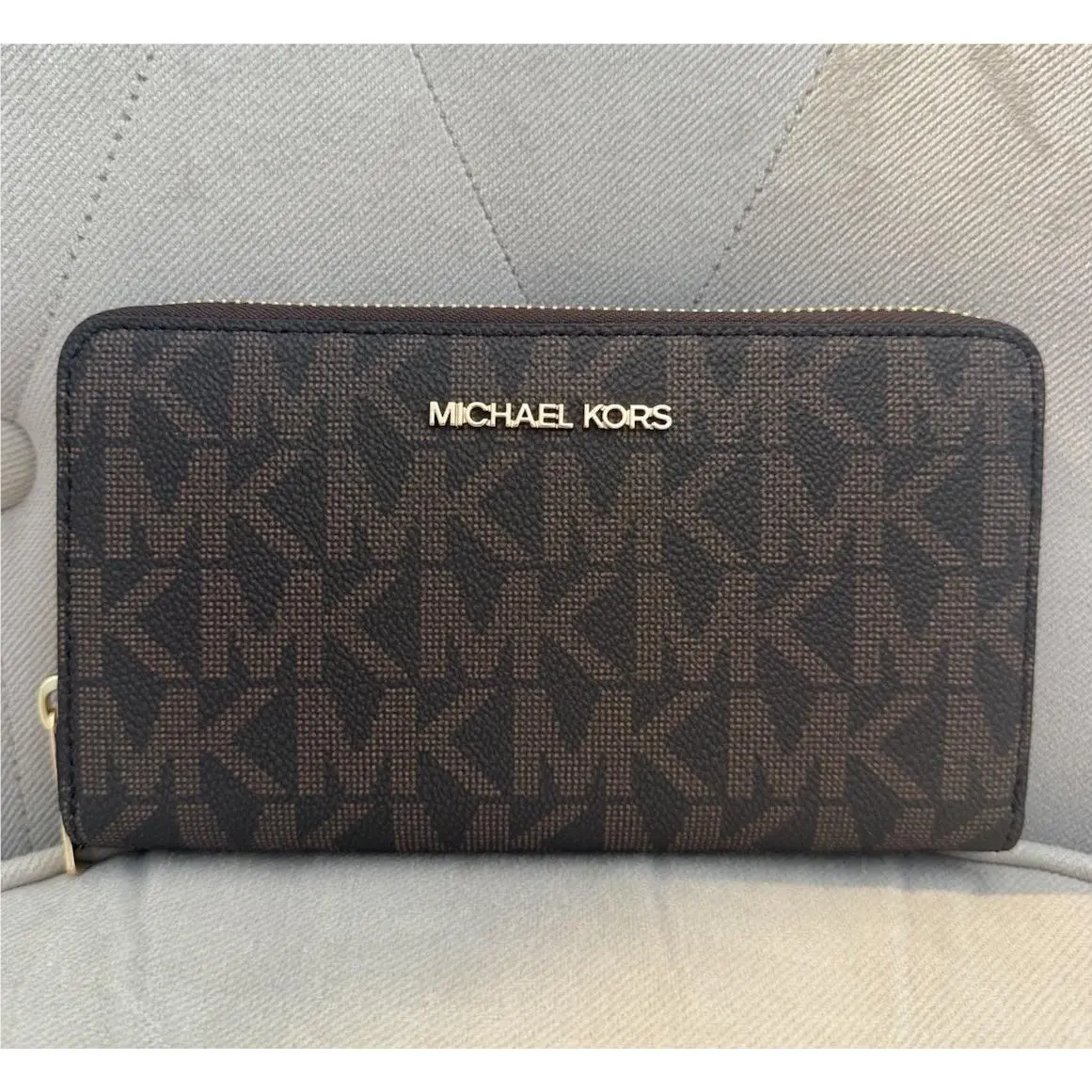 Michael Kors Jet Set Medium Wallet NWT$98