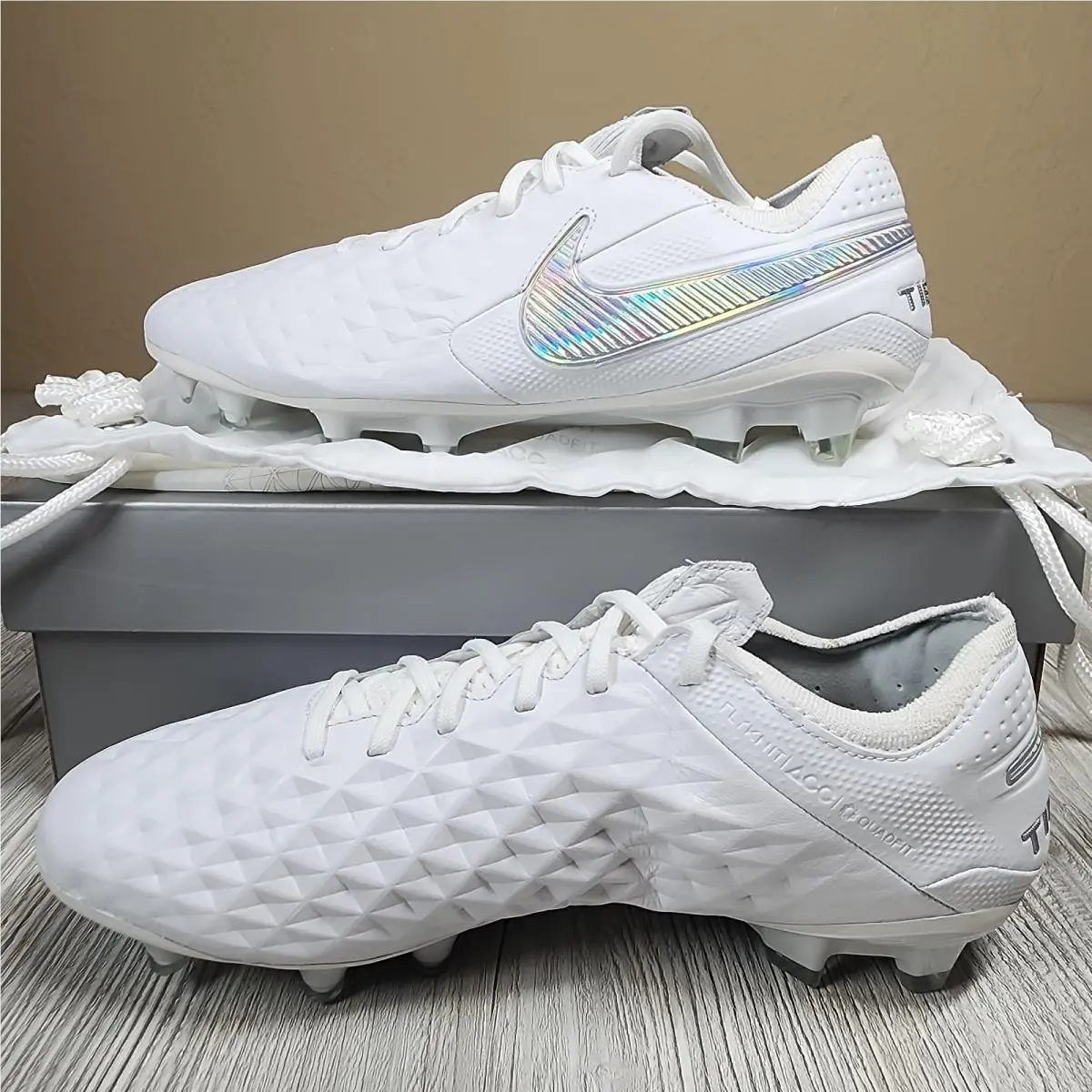 Nike shoes - Nike Tiempo Legend - Tiempo Legend - AT5293-100 - White 0