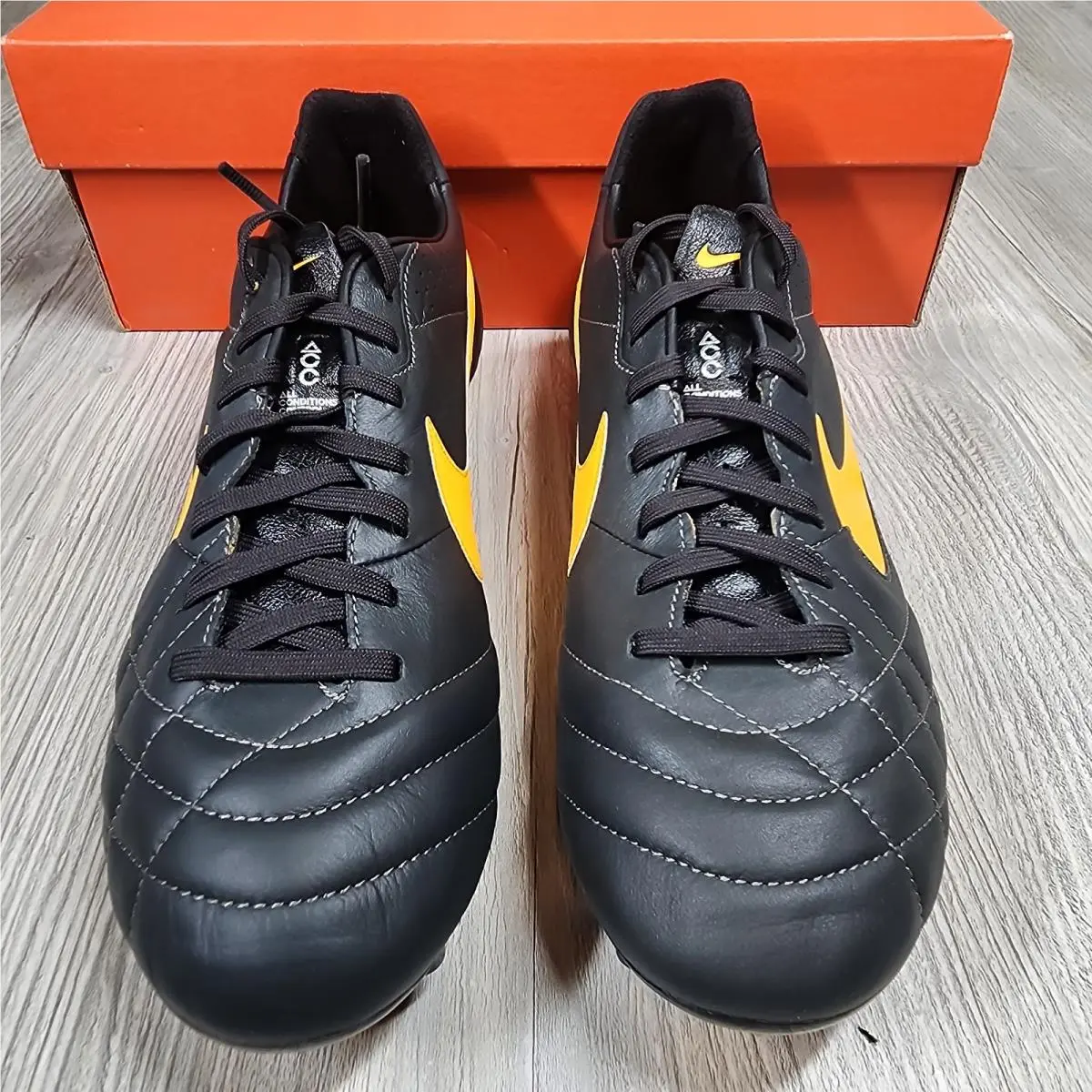 Nike shoes - Nike Tiempo Legend 4 - Tiempo Legend - 454316-080 - Black 1