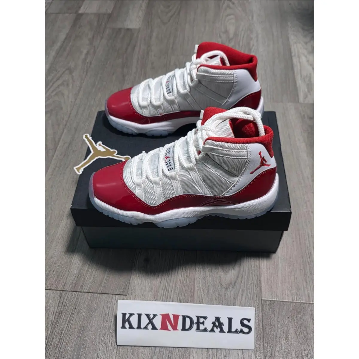 Nike shoes - jordan 11 - Red 1