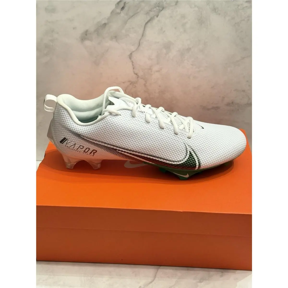 Nike Vapor Edge Speed 360 Oregon Ducks PE Football Cleats White Green Size 13