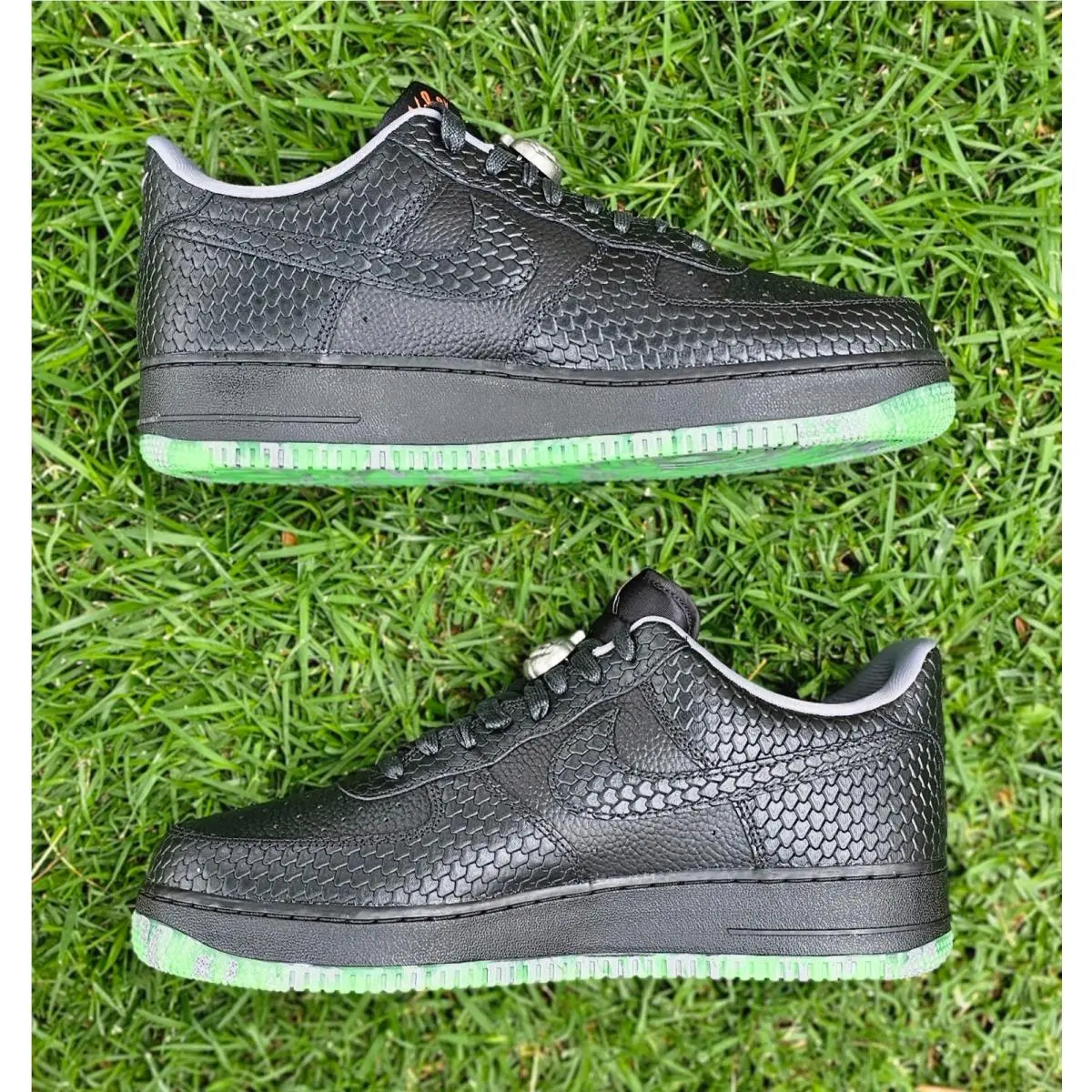 Nike shoes - Nike Air Force 1 - Air Force - Black (UPC: 196969725327) 0