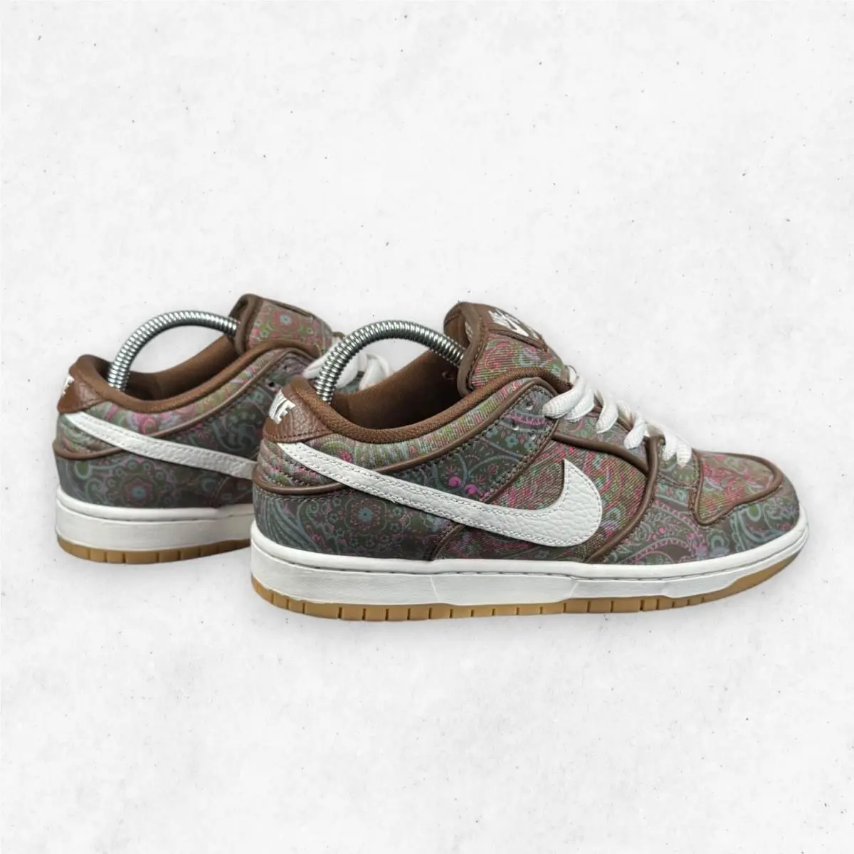Nike shoes - Brown 4
