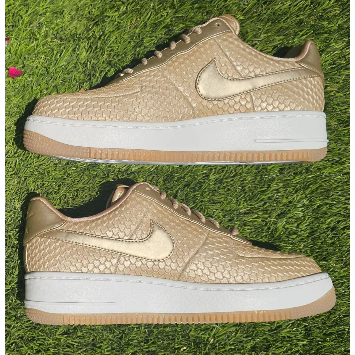 Nike shoes - Nike Air Force 1 - Air Force - 917590-900 - Gold (UPC: 826220585512) 0