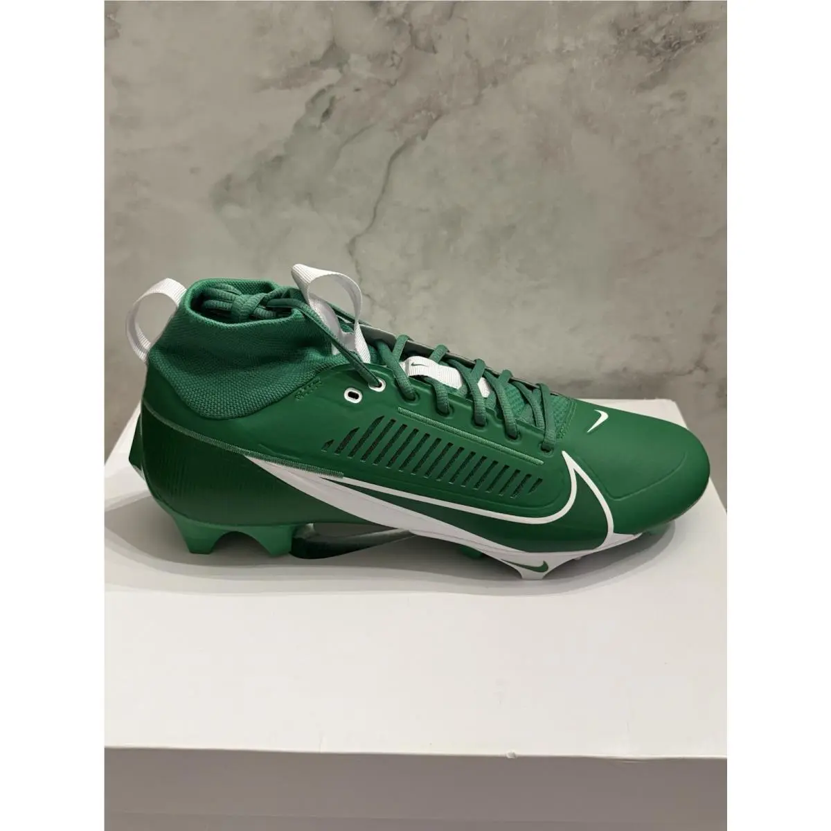 Nike Vapor Edge Pro 360 2 Oregon Ducks PE Football Cleats Green Silver Size 13.5