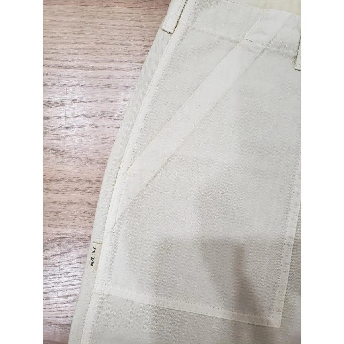 Nike clothing - HJ0645234 - HJ0645234 - Light Khaki (UPC: 197859997480) 0