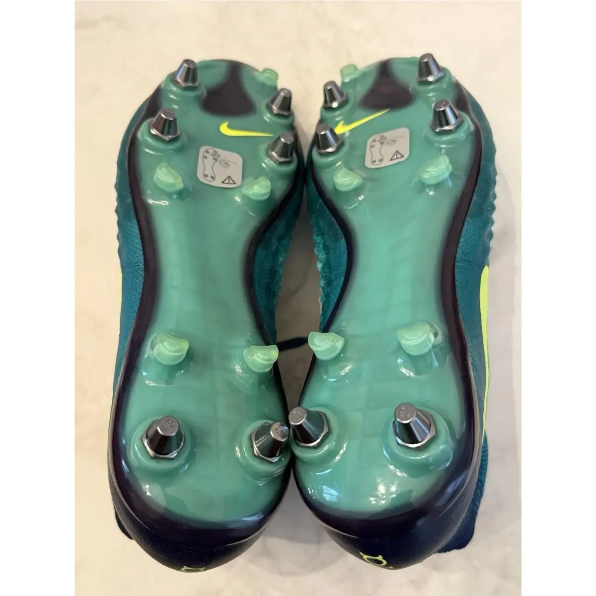 Nike shoes - 844596376 - 844596-376 - Green 4