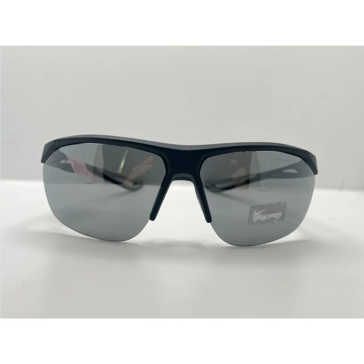 EV0915 001 116 Tailwind by Nike