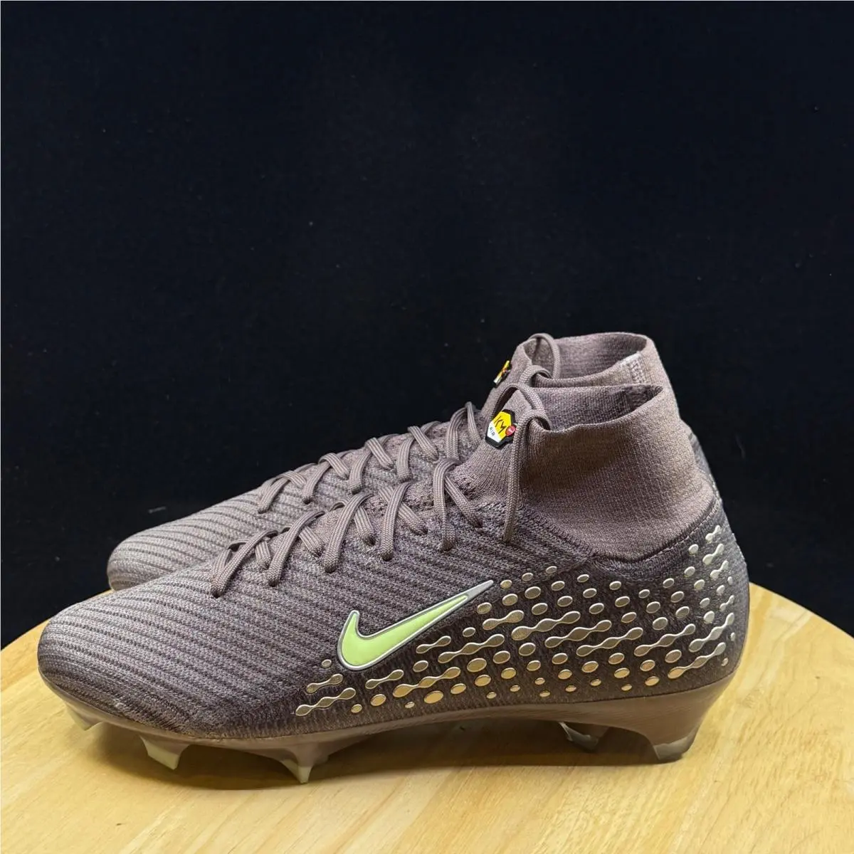 Nike shoes - Brown 5