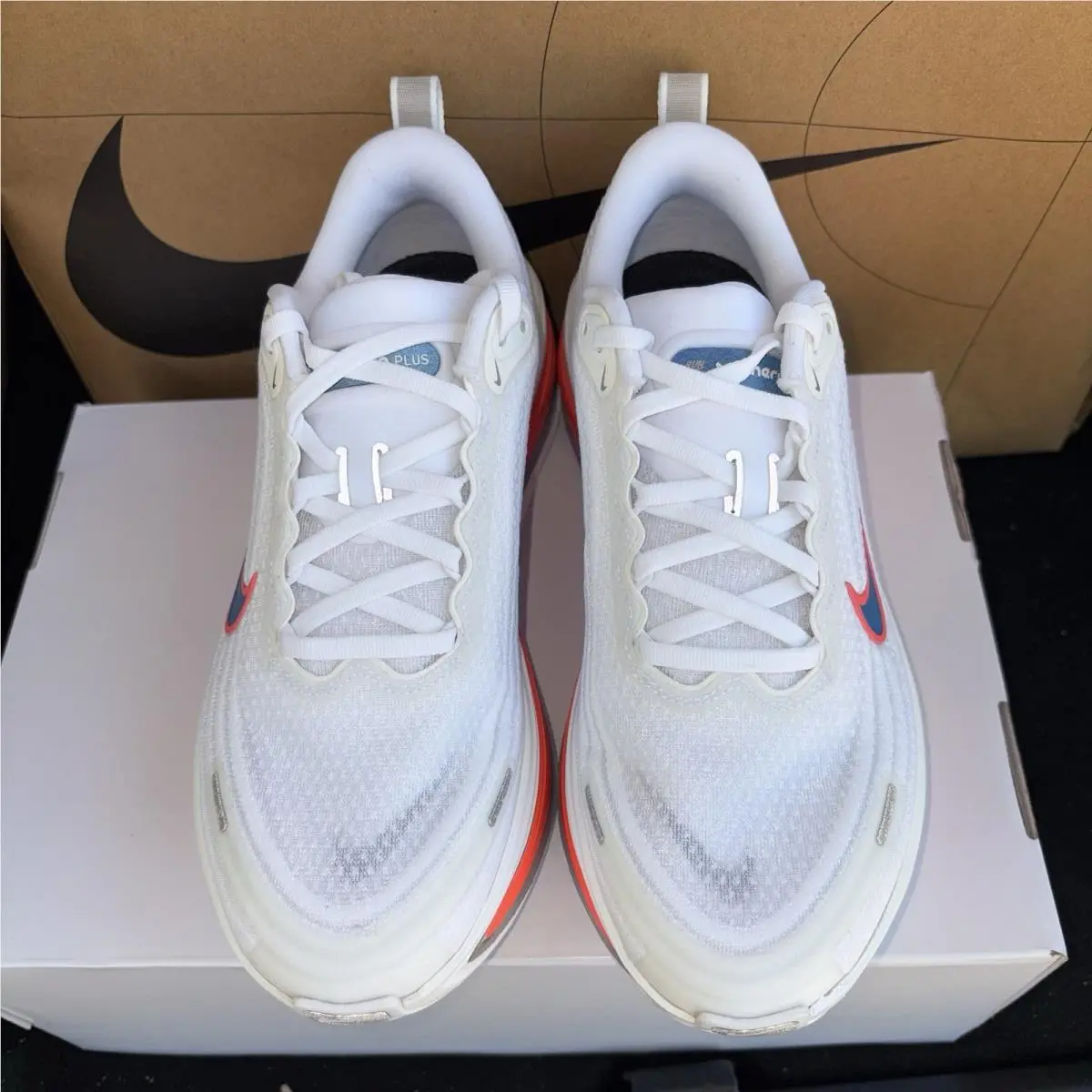 Nike shoes - Nike Vomero Plus - Vomero Plus - HV8154-604 - White 2