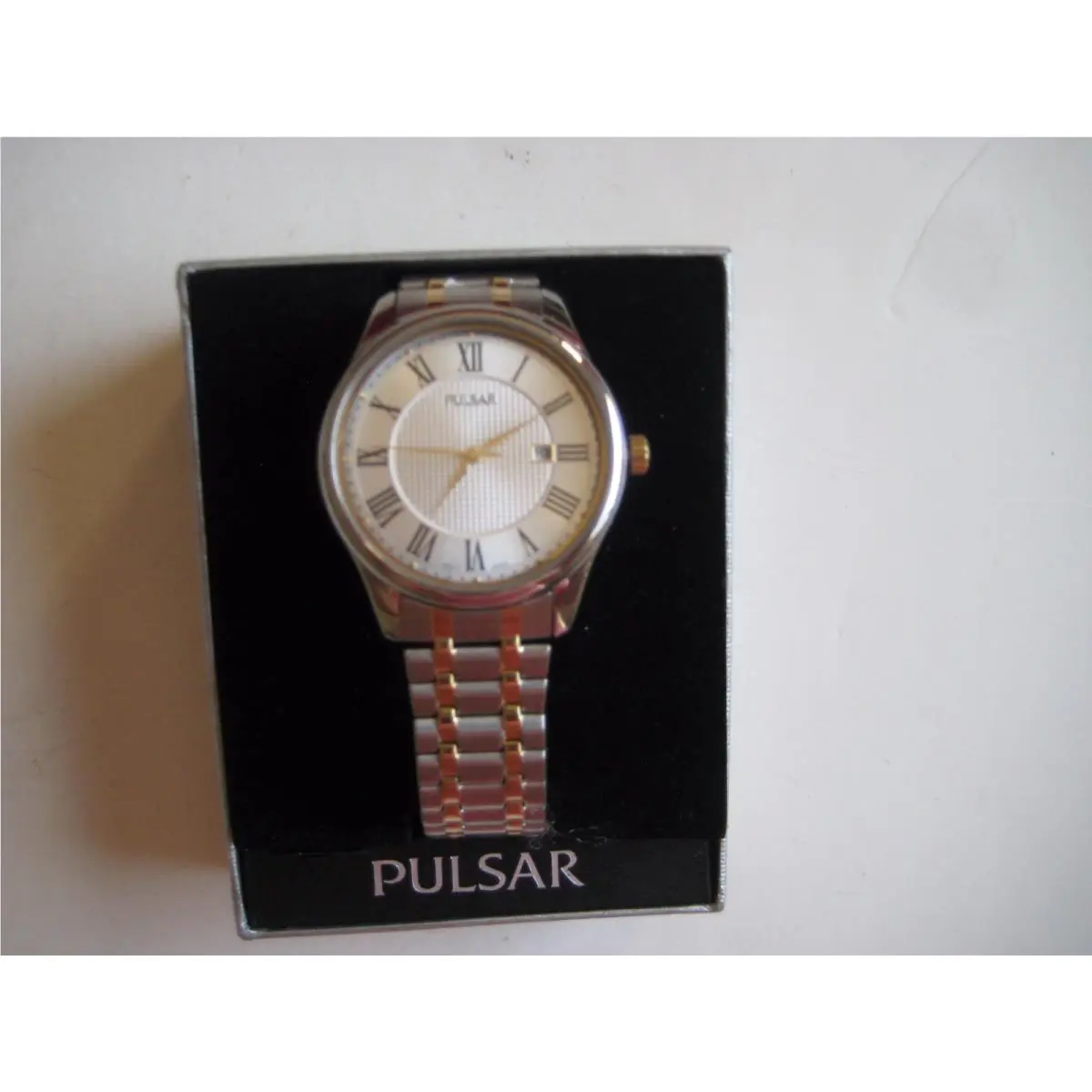 Pulsar Cal. PC32 Dprno Men`s Date Two Tone Watch
