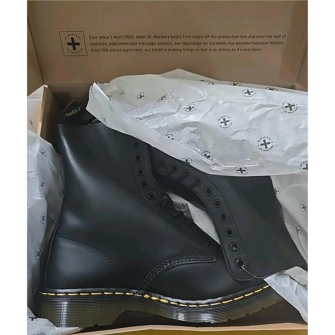 Dr. Martens shoes - Black 1