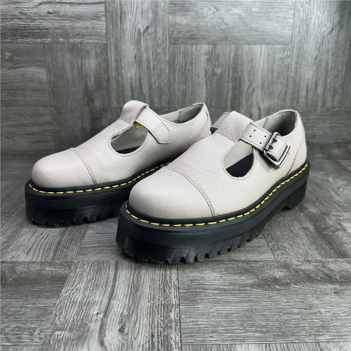 Dr. Martens shoes - Bethan - Bethan - Beige 1