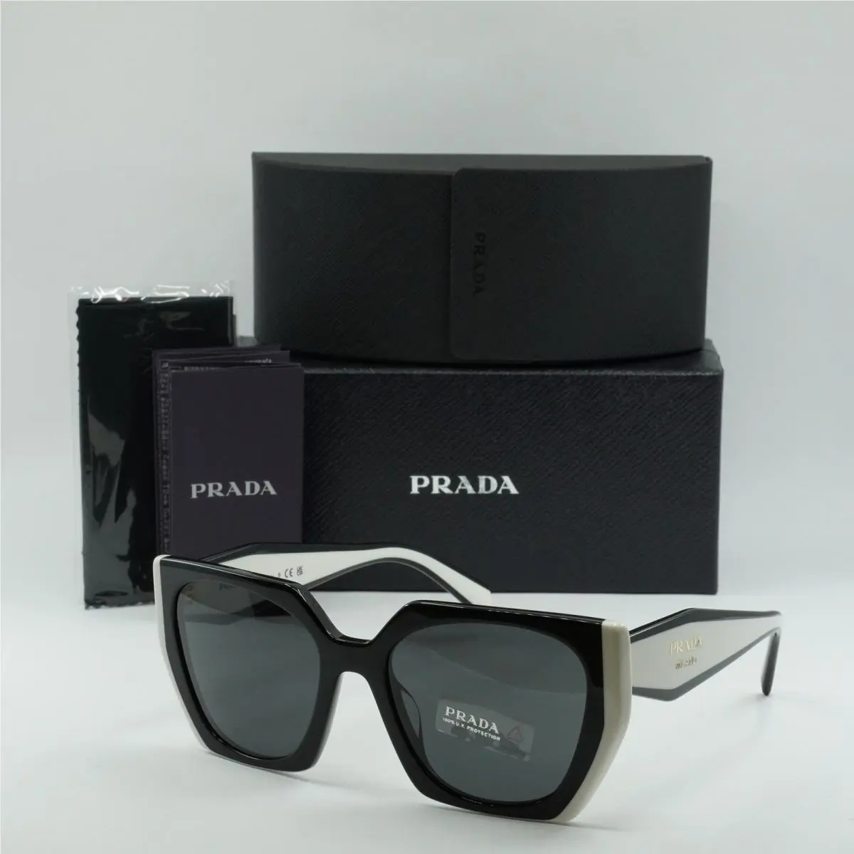 Prada PR15WS 09Q5S0 Black/talc/dark Grey 54-19-140 Sunglasses
