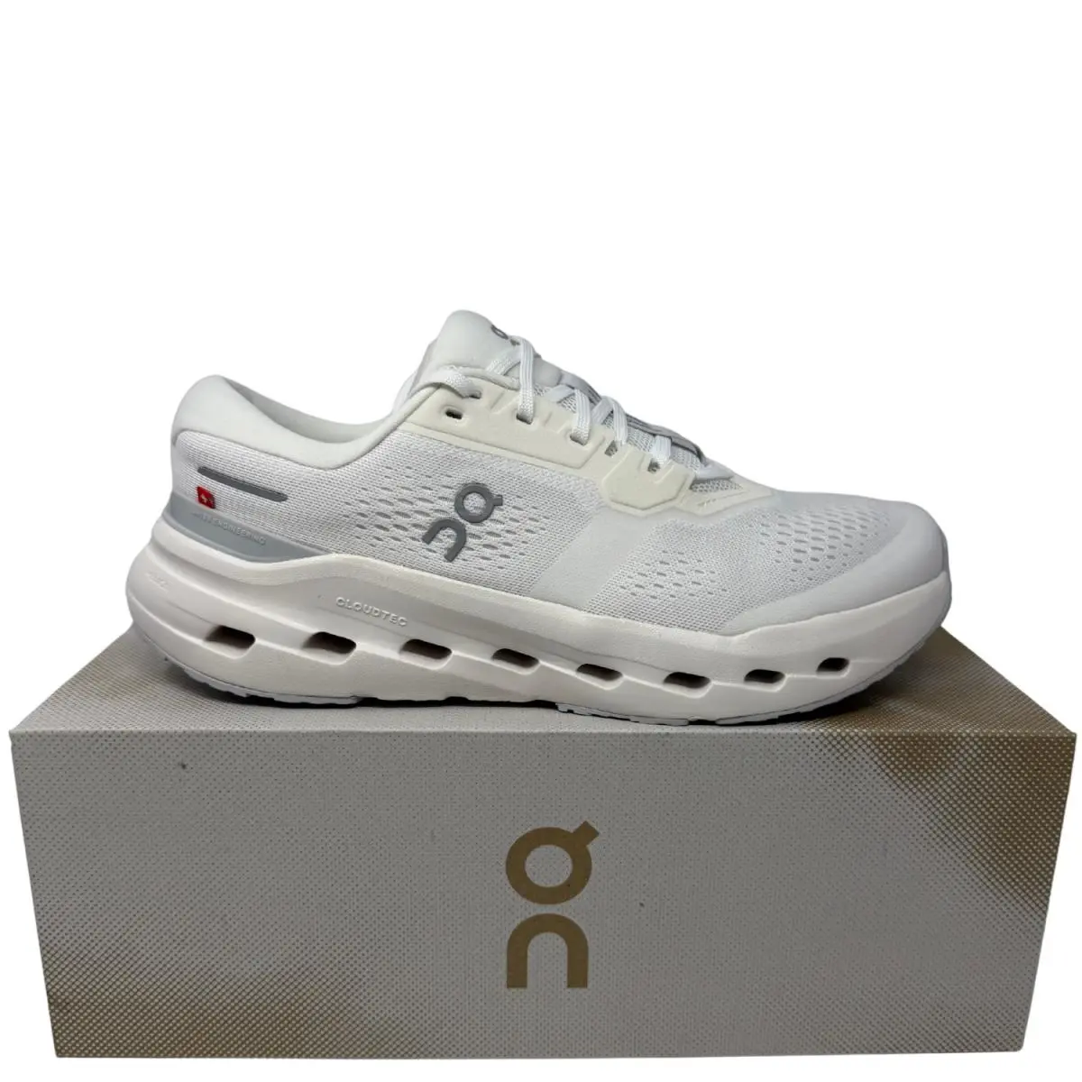 On Running Men`s Cloudrunner 3 Generation Assorted