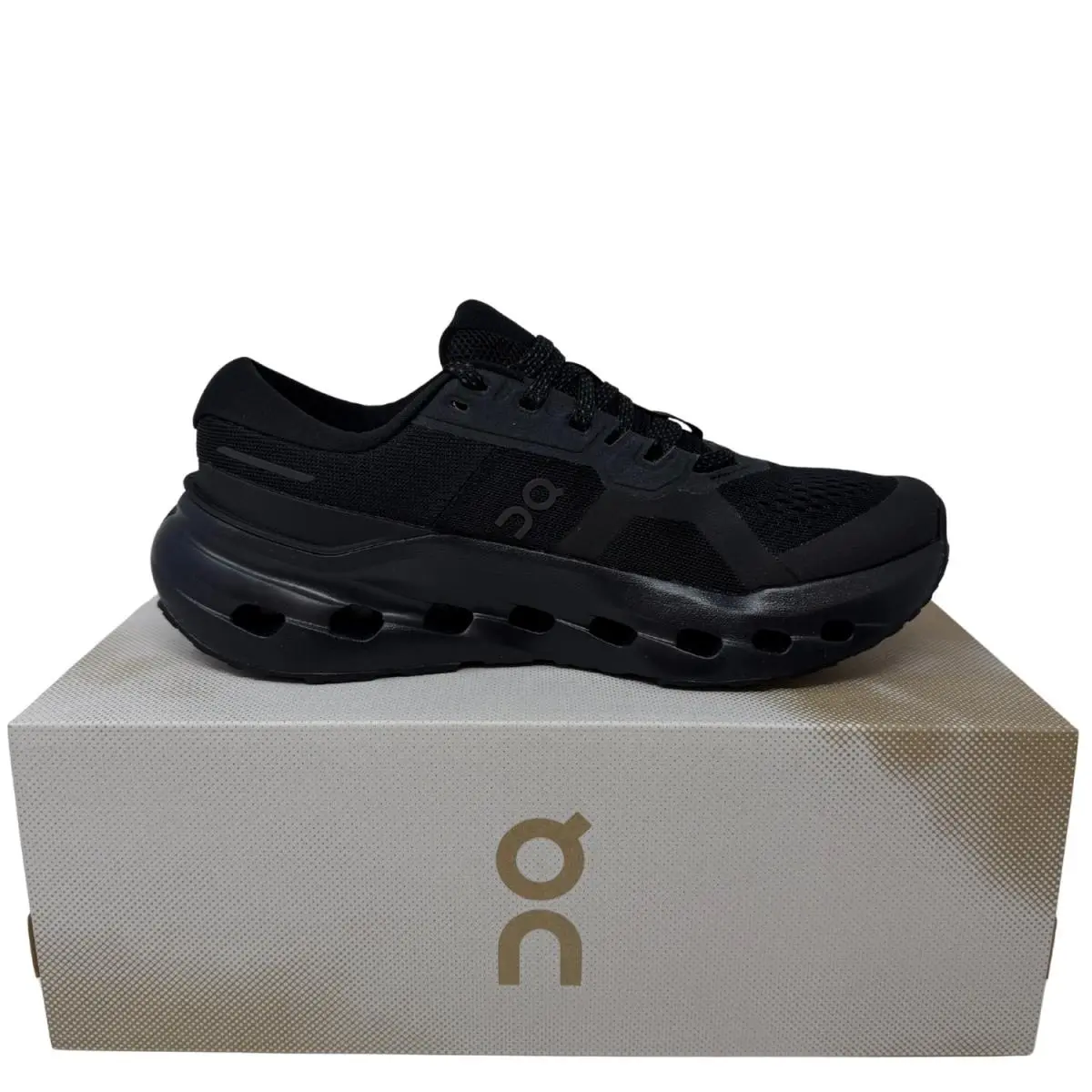On-Running shoes - Cloudrunner 3 - Cloudrunner - White | Glacier 35
