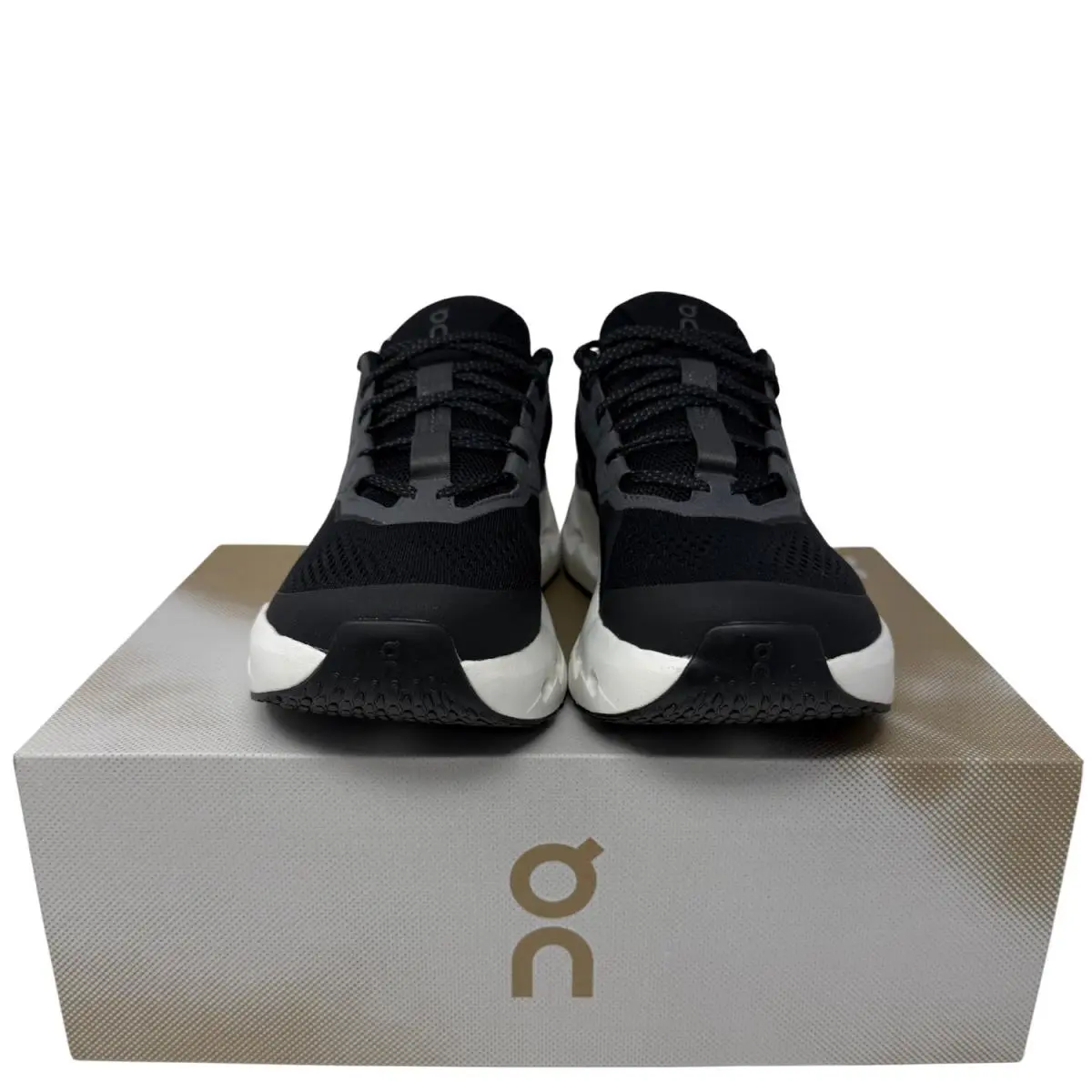 On-Running shoes - Cloudrunner 3 - Cloudrunner - White | Glacier 15
