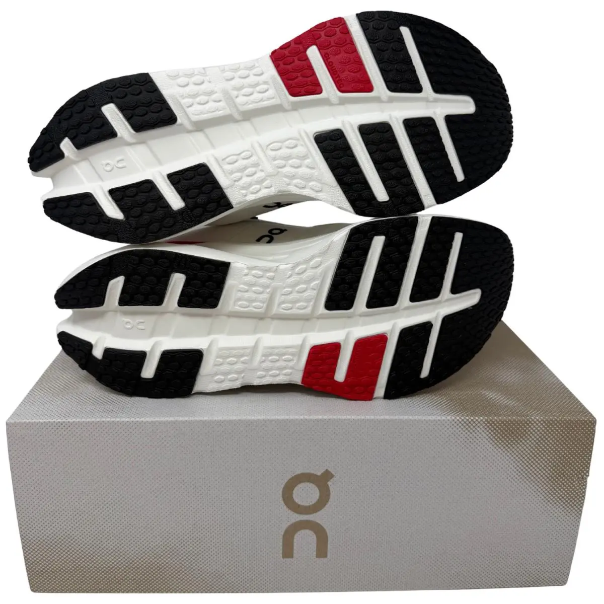 On-Running shoes - Cloudrunner 3 - Cloudrunner - White | Glacier 32