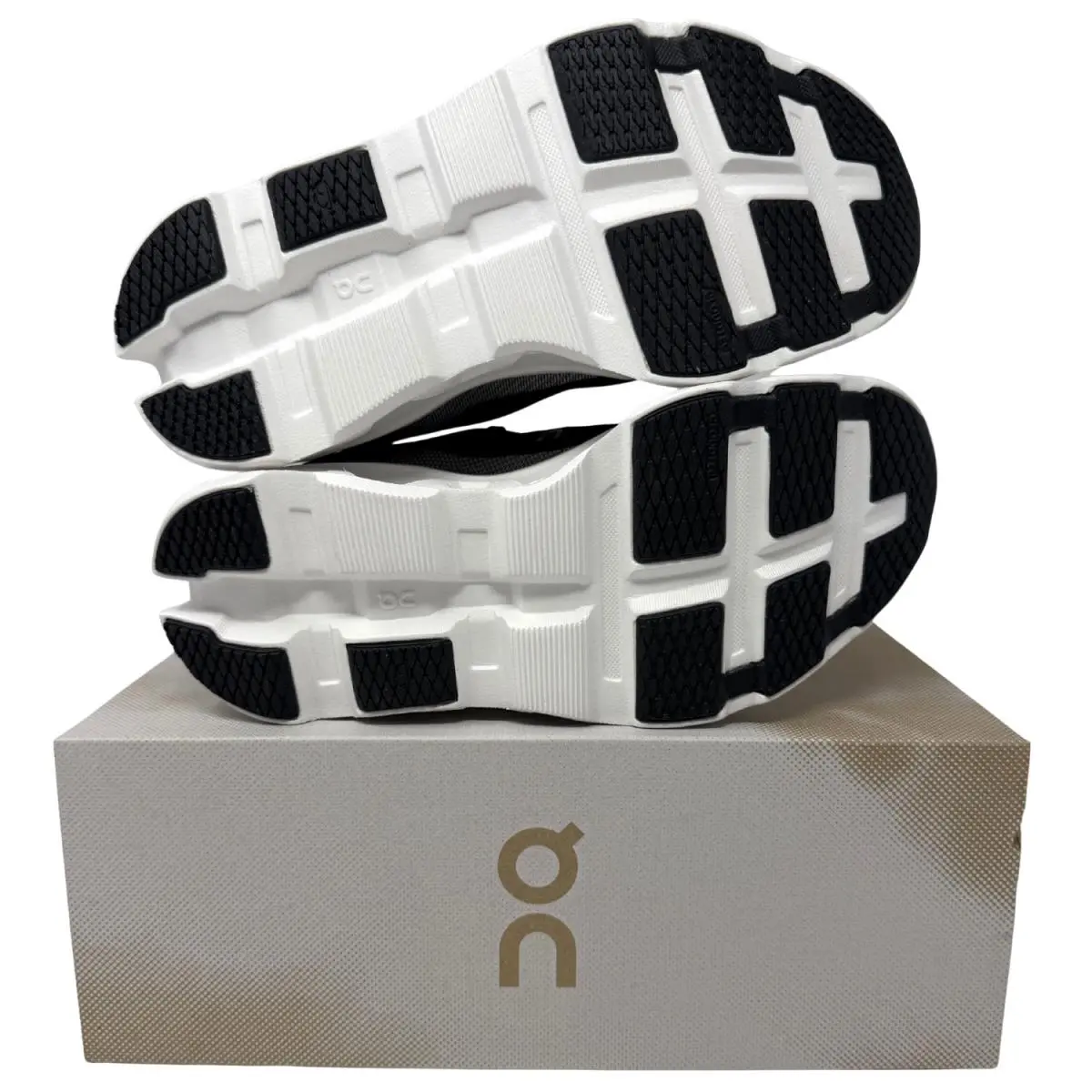 On-Running shoes - Cloudmonster 2 - Cloudmster - Frost | Rock 32
