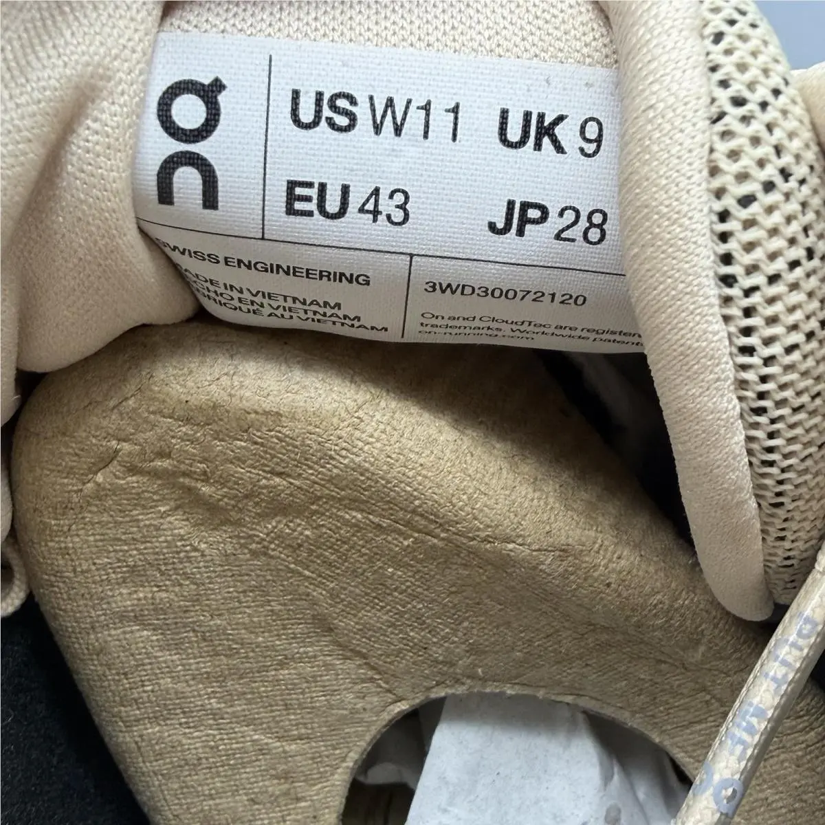 On-Running shoes - On Cloudroam Waterproof - Cloudroam Waterproof - 3WD30072120 - Savannah/Ivory (UPC: 7630867894363) 11