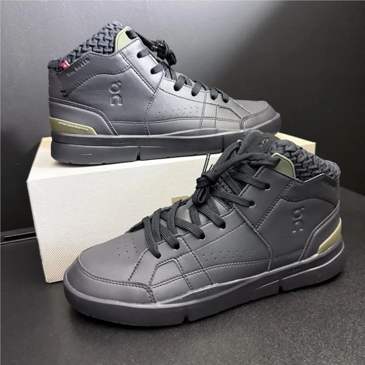 On-Running shoes - The Roger Clubhouse Sensa - The Roger Clubhouse Sensa - 3MD11611176 - Black (UPC: 7630419168386) 0