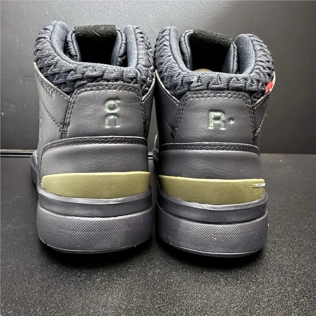 On-Running shoes - The Roger Clubhouse Sensa - The Roger Clubhouse Sensa - 3MD11611176 - Black (UPC: 7630419168386) 6