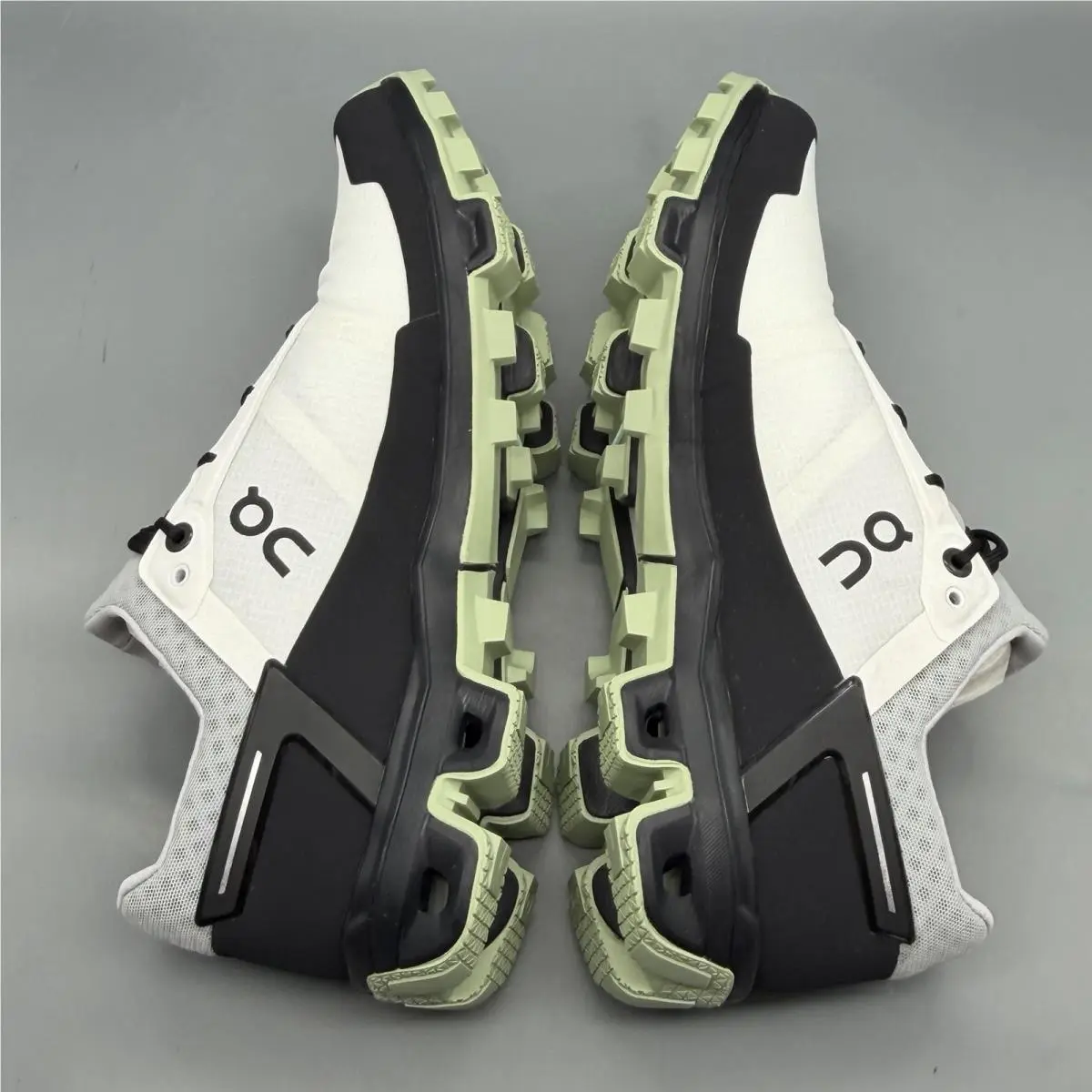 On-Running shoes - Cloudventure Peak - Cloudventure Peak - 3499002 - Multicolor (UPC: 7630440656043) 3