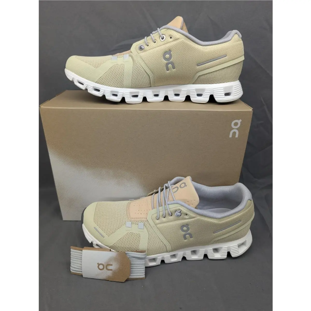 On-Running shoes - On Cloud 5 - Cloud - Beige (UPC: 7640404581250) 0