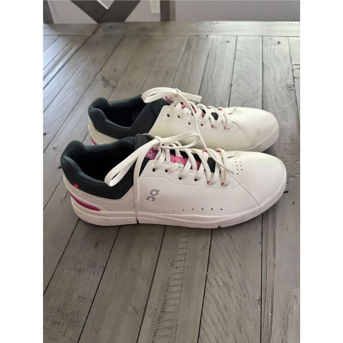On-Running shoes - On The Roger Advantage - The Roger Advantage - White 2