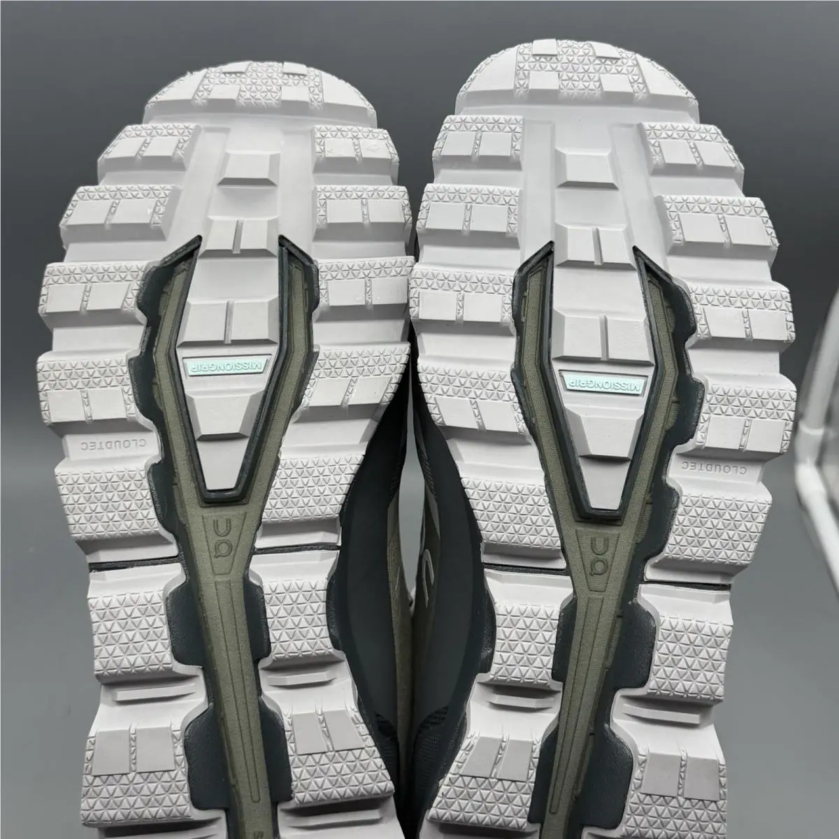 On-Running shoes - Cloudrock Waterproof - Cloudrock Waterproof - 2399047 - Green/Gary (UPC: 7630440655831) 7